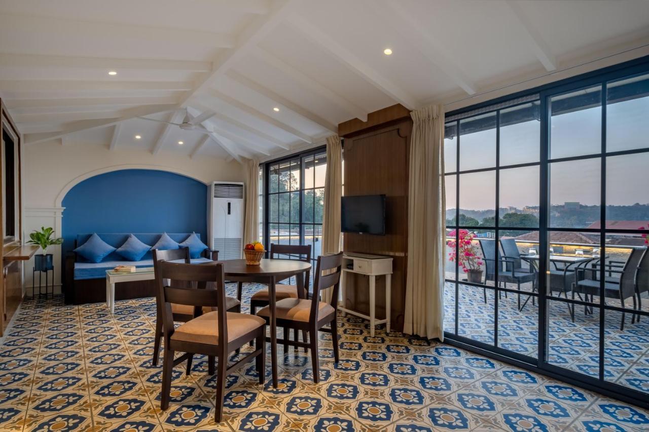 O Pierre - Fontainhas Hotel Panadzsi Kültér fotó
