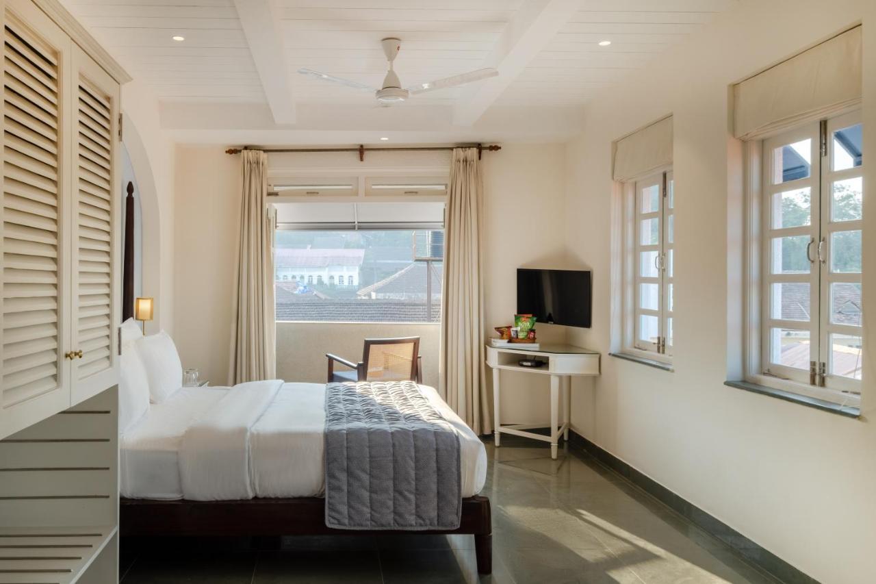 O Pierre - Fontainhas Hotel Panadzsi Kültér fotó